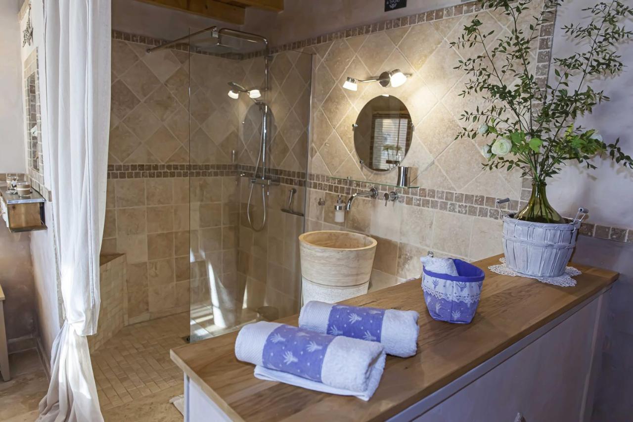 Mas Des Rabasses Bed & Breakfast Le Pontet  Luaran gambar