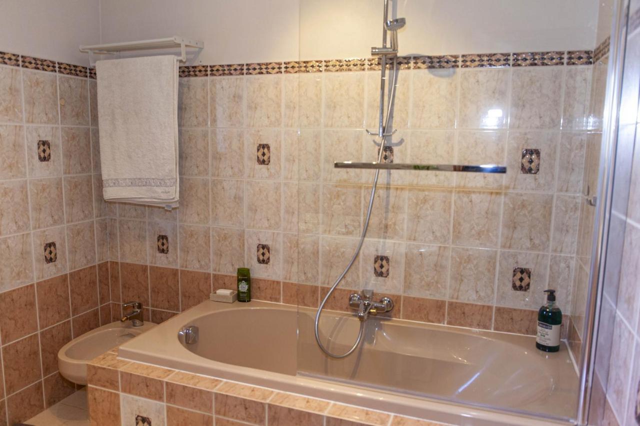 Mas Des Rabasses Bed & Breakfast Le Pontet  Luaran gambar