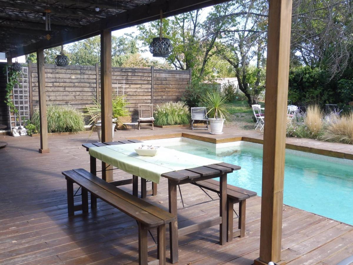 Mas Des Rabasses Bed & Breakfast Le Pontet  Luaran gambar